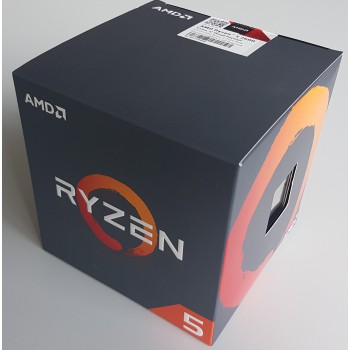 AMD RYZEN 5 2600